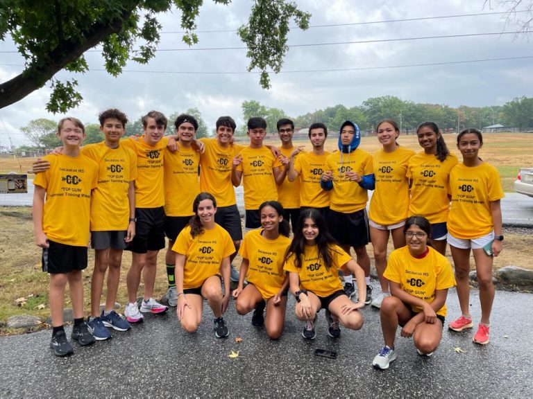 2022 Annual Golden Shirt Awards | SHS Cross Country